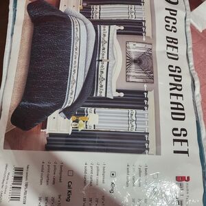 Elegant Black and White Bed Spread Set